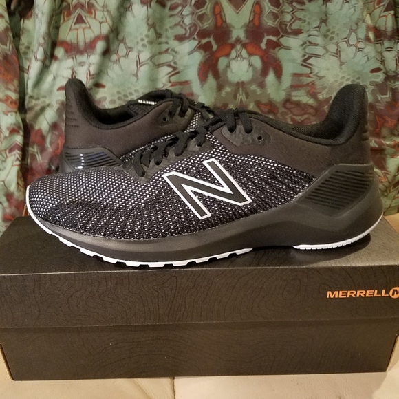 new balance ventr women's running shoes